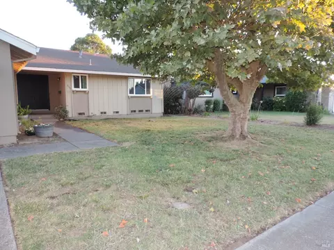 675 Matson Dr, Napa, CA 94558 photo 3
