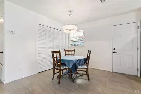 342 De Anza Dr, Vallejo, CA 94589 photo 6