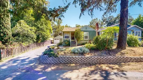 9404 Argonne Way, Forestville, CA 95436
