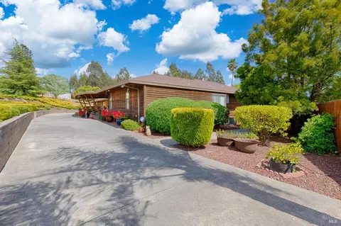 Exterior - 8966 Cypress Ave, Cotati, CA 94931 photo 16 of 29