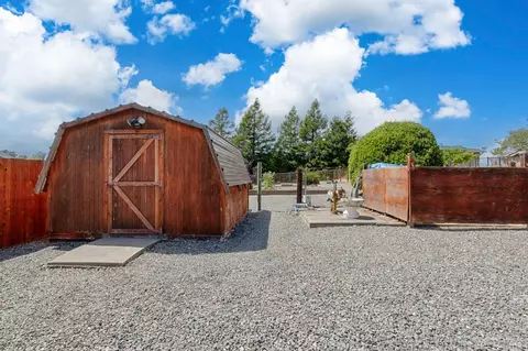 Exterior - 8966 Cypress Ave, Cotati, CA 94931 photo 23 of 29