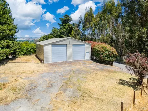 Exterior - 8966 Cypress Ave, Cotati, CA 94931 photo 27 of 29