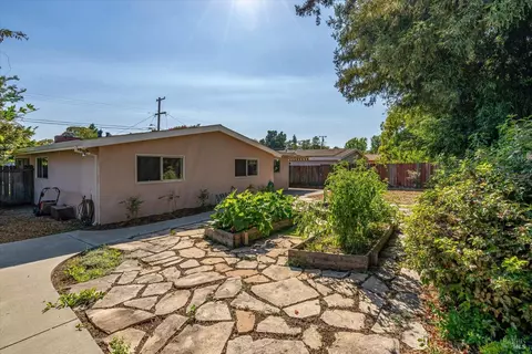 2826 Main St, Napa, CA 94558 photo 31