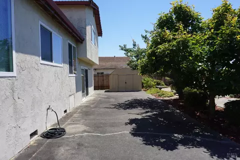 107 Jennifer Ct, Vallejo, CA 94591 photo 6