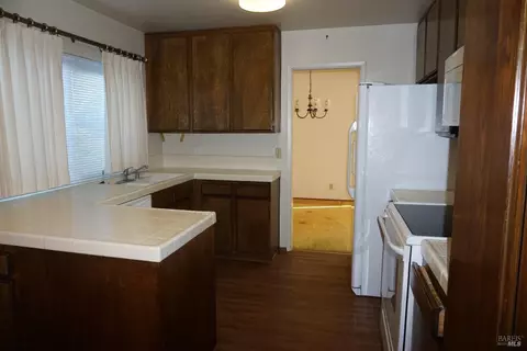 107 Jennifer Ct, Vallejo, CA 94591 photo 11