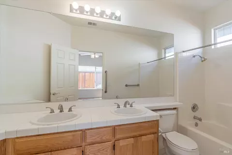 860 Bob Crosby Way, Windsor, CA 95492 photo 20