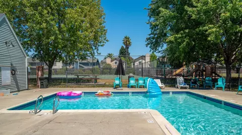8222 Windmill Farms Dr, Cotati, CA 94931 photo 13