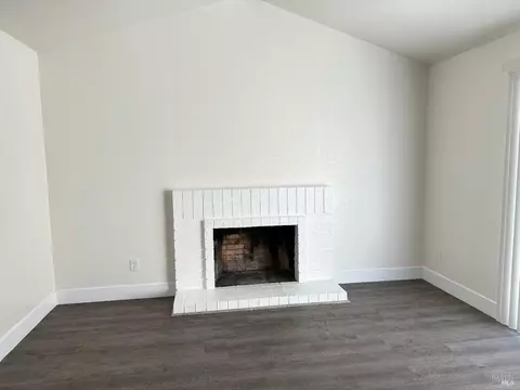 215 Willow St, Vallejo, CA 94589 photo 13