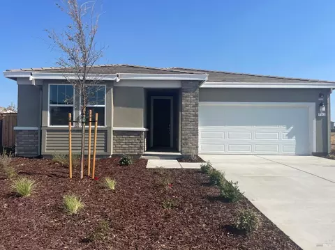 792 Engineer Cir, Vacaville, CA 95687