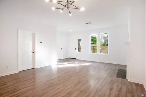 7833 Revard Ct, Cotati, CA 94931 photo 8