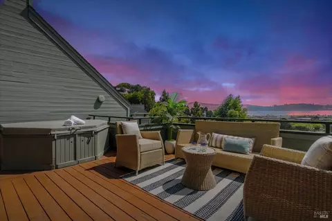860 Olima St, Sausalito, CA 94965