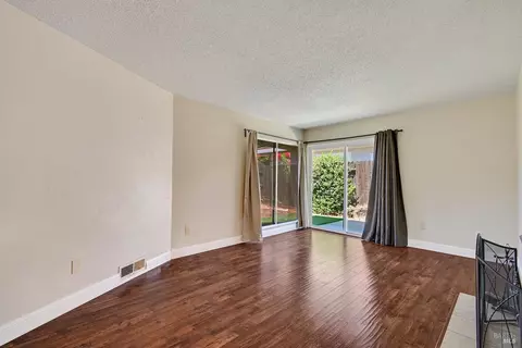 800 W A St, Dixon, CA 95620 photo 16