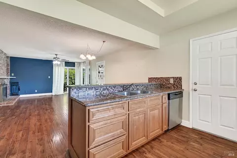 800 W A St, Dixon, CA 95620 photo 13