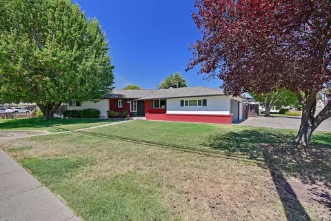 800 W A St, Dixon, CA 95620 photo 2