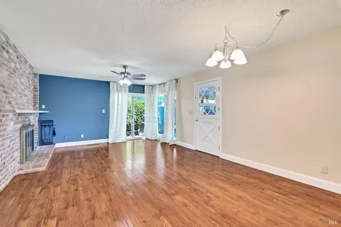 800 W A St, Dixon, CA 95620 photo 8