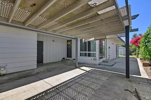 800 W A St, Dixon, CA 95620 photo 37