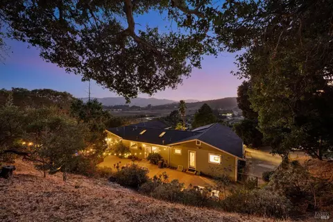 435 School Rd, Novato, CA 94945