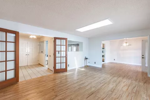 65 Garthe Ct, Vallejo, CA 94591 photo 8