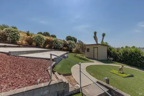 65 Garthe Ct, Vallejo, CA 94591 photo 33
