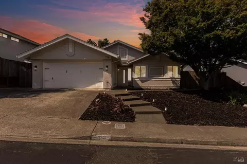 776 Rose Dr, Benicia, CA 94510