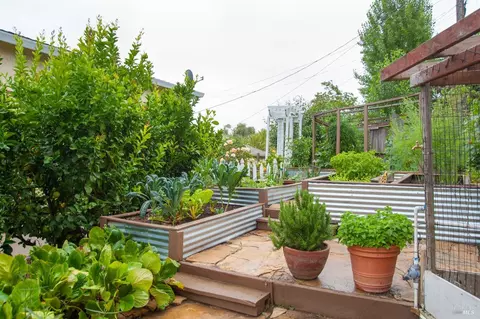 1429 Magazine St, Vallejo, CA 94591 photo 24