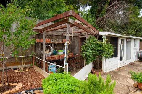 1429 Magazine St, Vallejo, CA 94591 photo 23