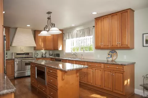 1429 Magazine St, Vallejo, CA 94591 photo 12