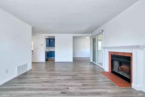 101 Lands End Ct, Vallejo, CA 94591 photo 16