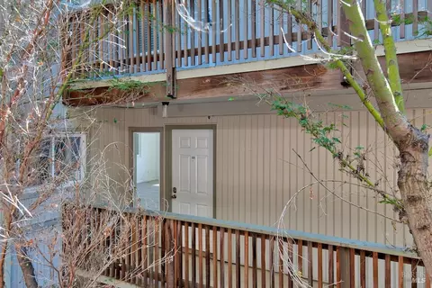 101 Lands End Ct, Vallejo, CA 94591 photo 3