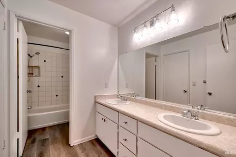 101 Lands End Ct, Vallejo, CA 94591 photo 17