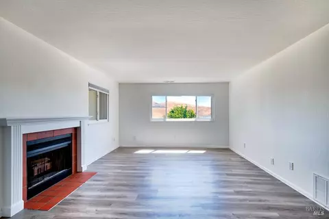101 Lands End Ct, Vallejo, CA 94591 photo 14