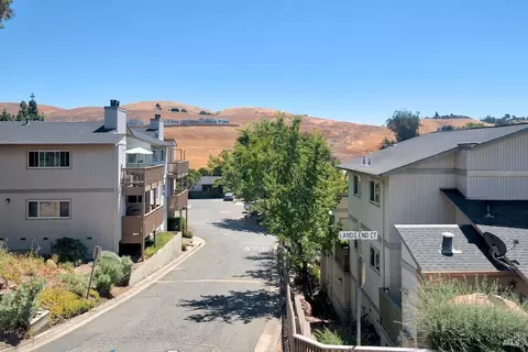 101 Lands End Ct, Vallejo, CA 94591