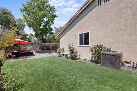 984 Foothill Dr, Windsor, CA 95492 photo 34