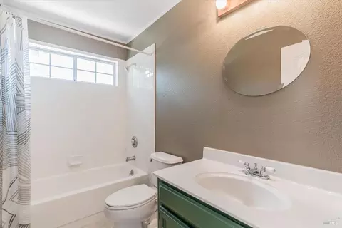 954 Wright St, Santa Rosa, CA 95404 photo 32