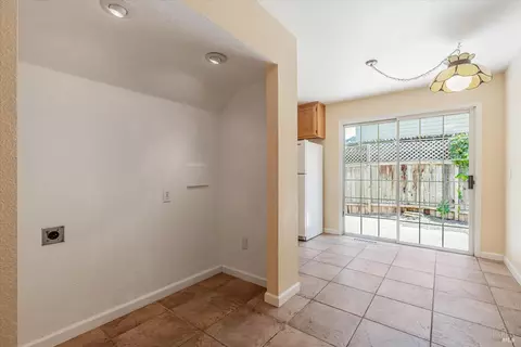 954 Wright St, Santa Rosa, CA 95404 photo 15