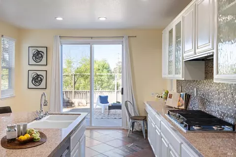 312 Shadow Ridge Ct, Vallejo, CA 94591 photo 20