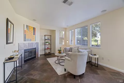 312 Shadow Ridge Ct, Vallejo, CA 94591 photo 9
