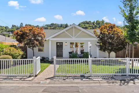 215 Solano St, San Rafael, CA 94901