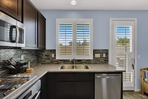 5295 Gramercy Cir, Fairfield, CA 94533 photo 17