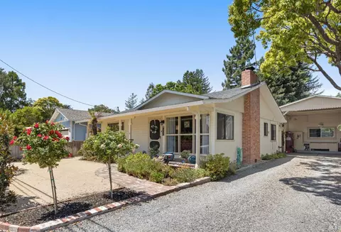 215 Grant Ave, Petaluma, CA 94952