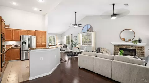 784 Monaghan Cir, Vacaville, CA 95688 photo 12