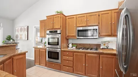 784 Monaghan Cir, Vacaville, CA 95688 photo 16