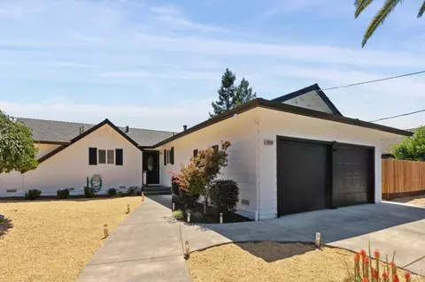 2630 Wawona Dr, Santa Rosa, CA 95405