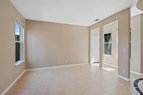 1212 Eagle Dr, Windsor, CA 95492 photo 6