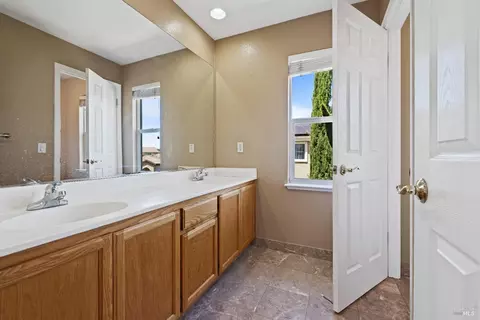 1212 Eagle Dr, Windsor, CA 95492 photo 24