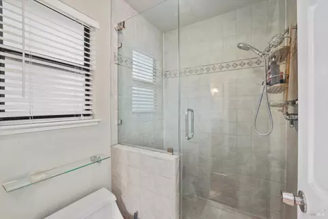 560 Oakmeadow Ct, Vacaville, CA 95687 photo 18