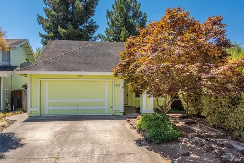 1435 Jasmine Cir, Rohnert Park, CA 94928