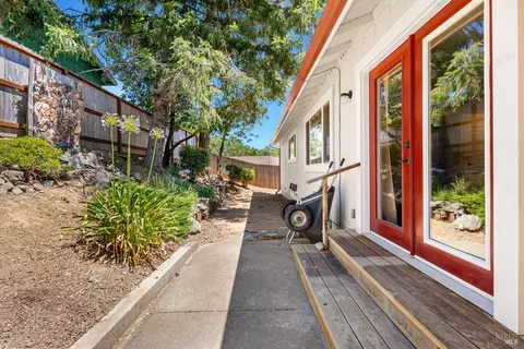92 Northbrook Way, Willits, CA 95490 photo 17