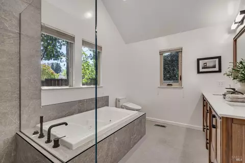2 Calvary Ct, Napa, CA 94558 photo 27