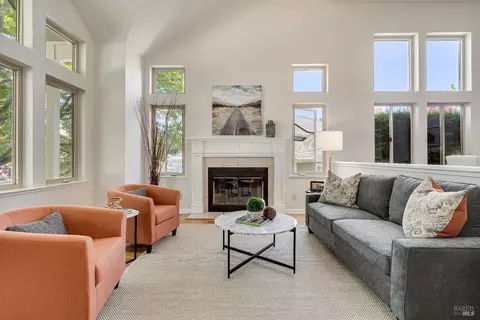 2 Calvary Ct, Napa, CA 94558 photo 4